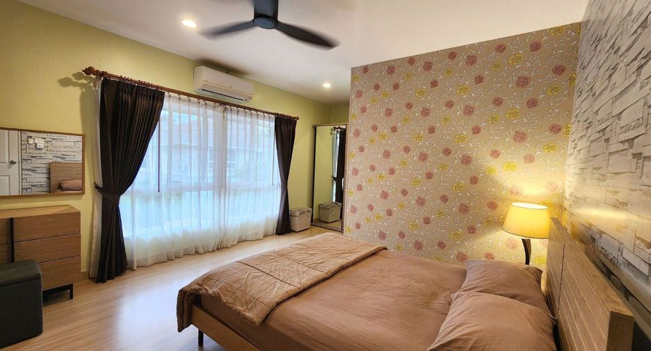 For rent 4 bedrooms house in Saraphi, Chiang Mai