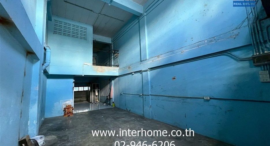 For sale 2 bedrooms retail Space in Khlong Sam Wa, Bangkok