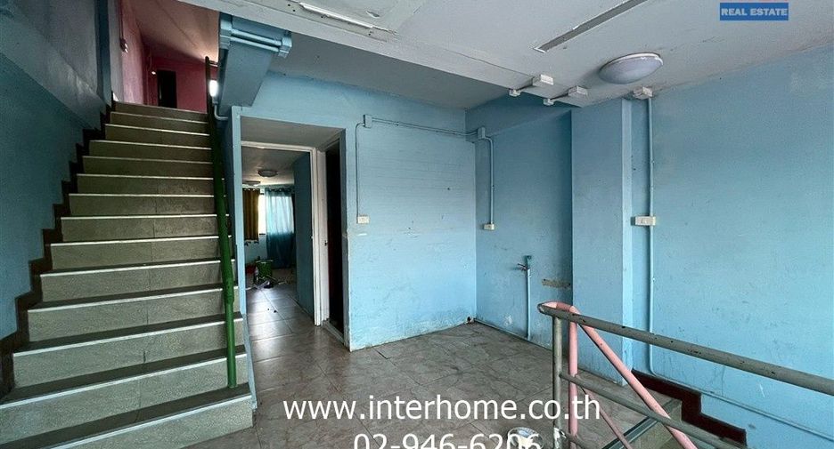 For sale 2 bedrooms retail Space in Khlong Sam Wa, Bangkok