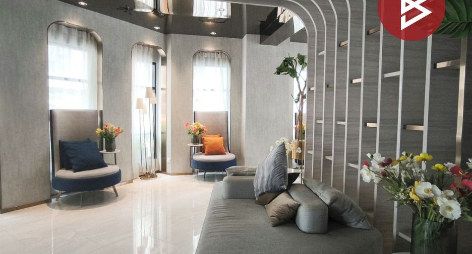 For sale 1 bed condo in Suan Luang, Bangkok