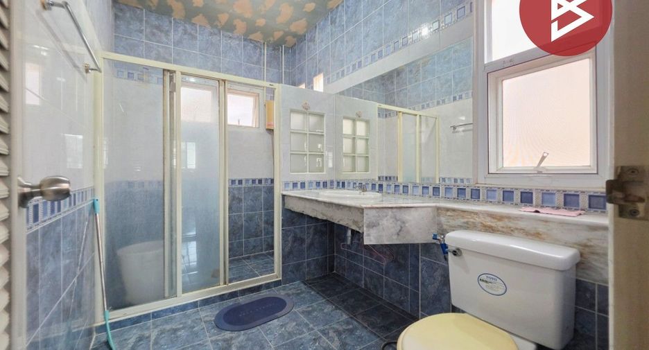 For sale 4 bedrooms house in Lam Luk Ka, Pathum Thani
