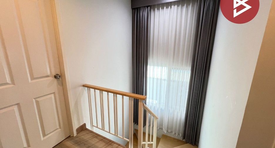 Haus zum Kauf mit 3 Zimmer in Sai Noi, Nonthaburi