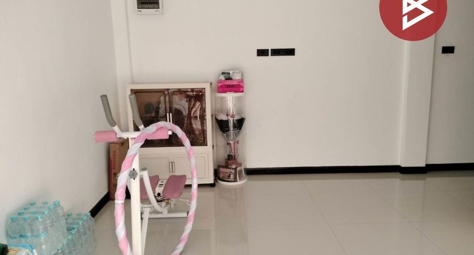 Casa en venta de 2 habitaciones en Phan Thong, Chonburi