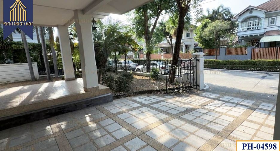 Haus zum Kauf mit 4 Zimmer in Prawet, Bangkok