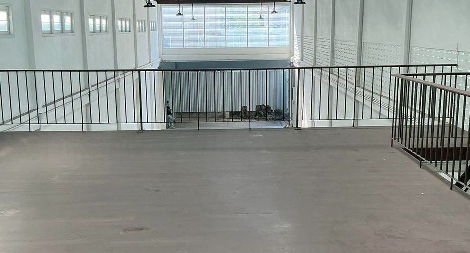 出租 仓库 在 Khlong Toei, 曼谷