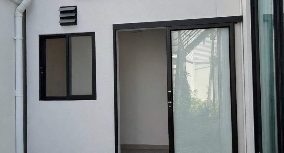 For rent そして for sale 4 ベッドルーム house in Phasi Charoen, Bangkok
