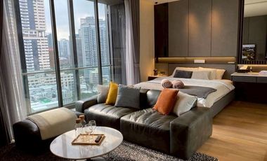 For rent and for sale 1 bed condo in Khlong Toei, Bangkok