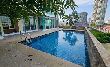 For rent and for sale 3 bedrooms condo in Sathon, Bangkok