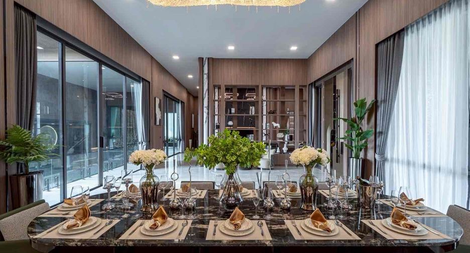 For sale 7 bedrooms villa in East Pattaya, Pattaya