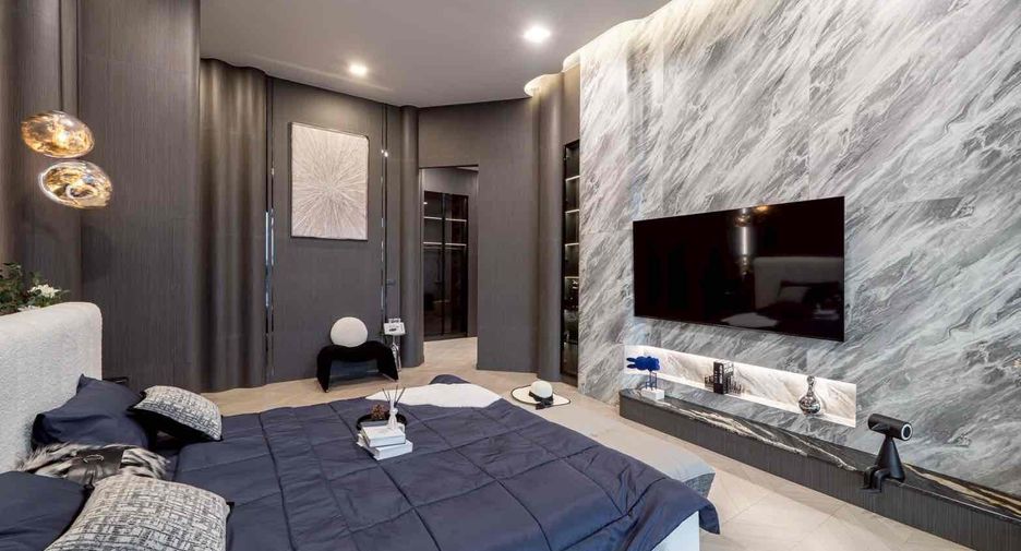 For sale 7 bedrooms villa in East Pattaya, Pattaya