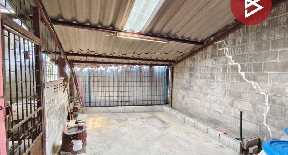 Casa adosada en venta de 2 habitaciones en Tha Maka, Kanchanaburi