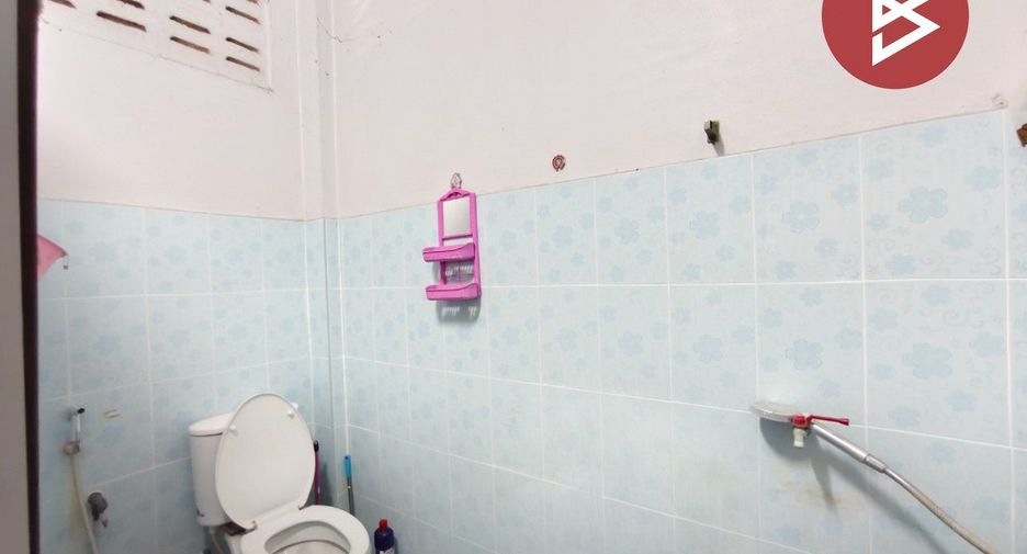 Casa adosada en venta de 2 habitaciones en Tha Maka, Kanchanaburi