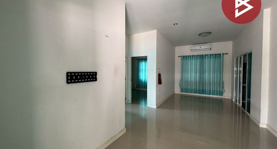 À vendre 2 chambres maison à Phan Thong, Chonburi