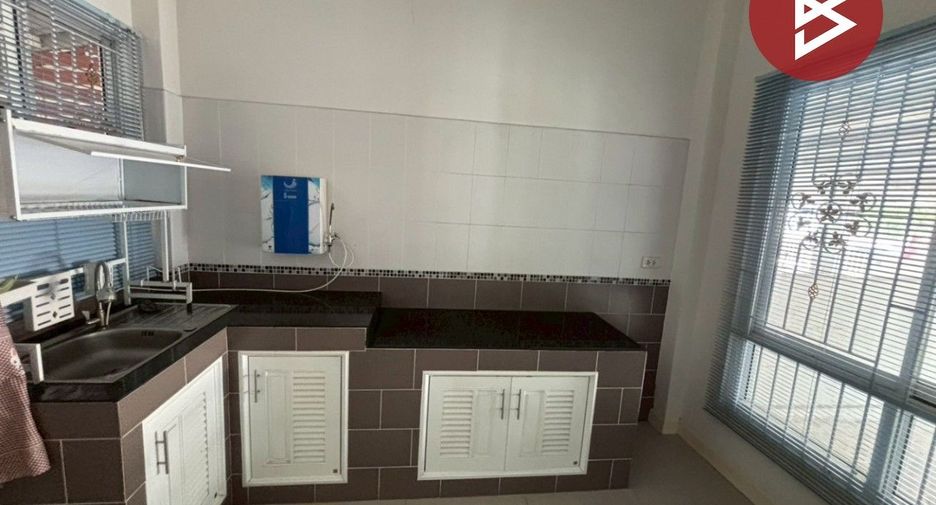 À vendre 2 chambres maison à Phan Thong, Chonburi