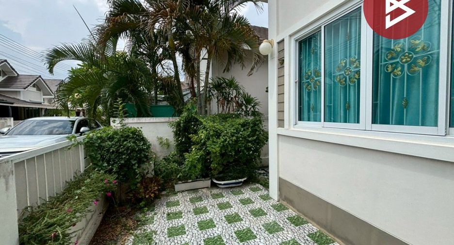 À vendre 2 chambres maison à Phan Thong, Chonburi