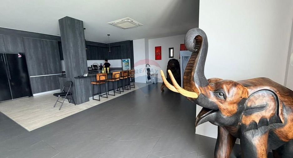 For sale 10 bedrooms villa in Ko Samui, Surat Thani