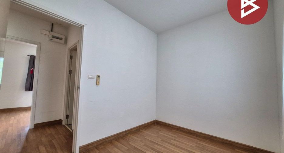 For sale 3 bedrooms townhouse in Krathum Baen, Samut Sakhon