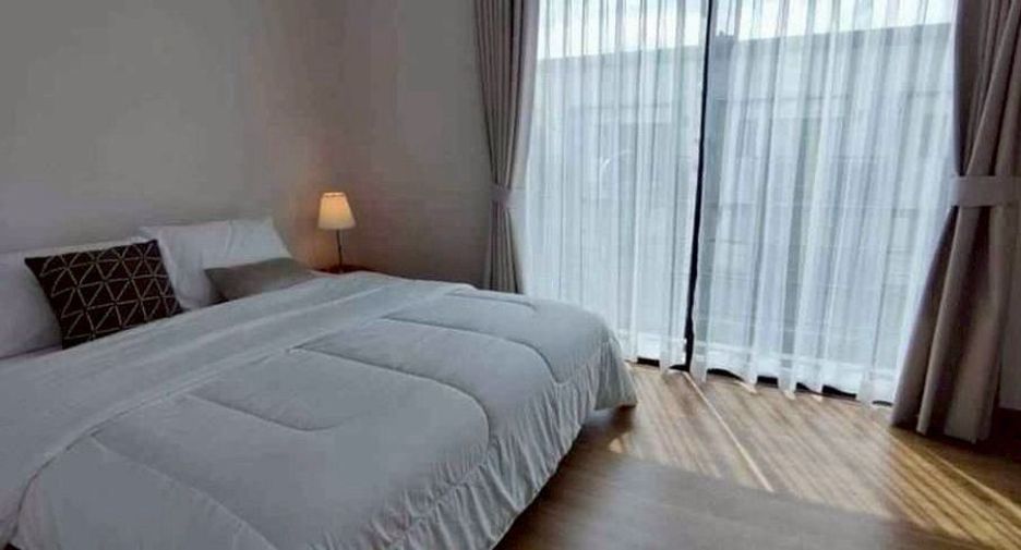 For rent 3 bedrooms townhouse in Prawet, Bangkok