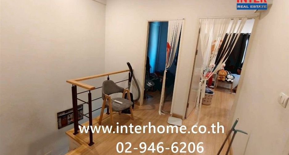 For sale 3 bedrooms townhouse in Krathum Baen, Samut Sakhon