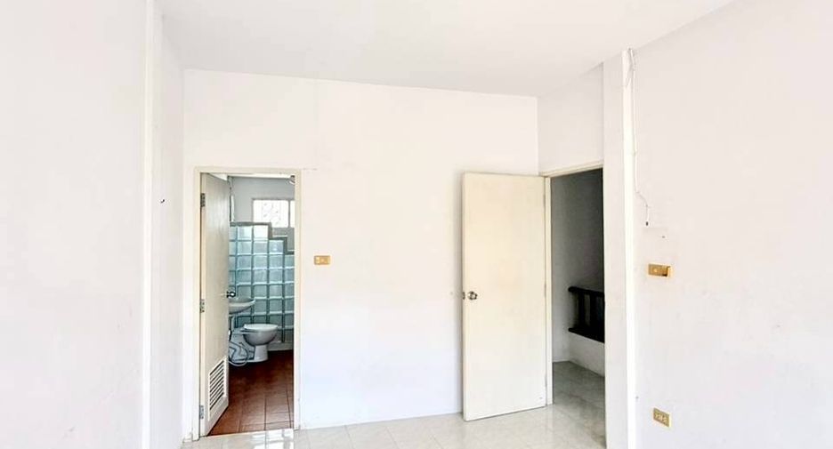 Reihenhaus zum Kauf mit 3 Zimmer in Hang Dong, Chiang Mai
