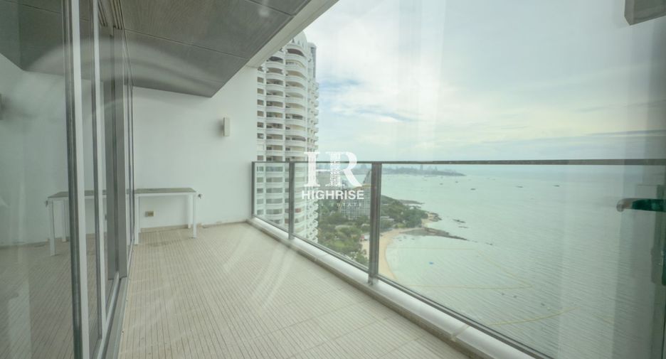 For sale 2 bedrooms condo in North Pattaya, Pattaya
