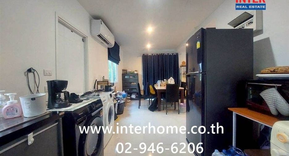 Casa en venta de 4 habitaciones en Bang Sao Thong, Samut Prakan