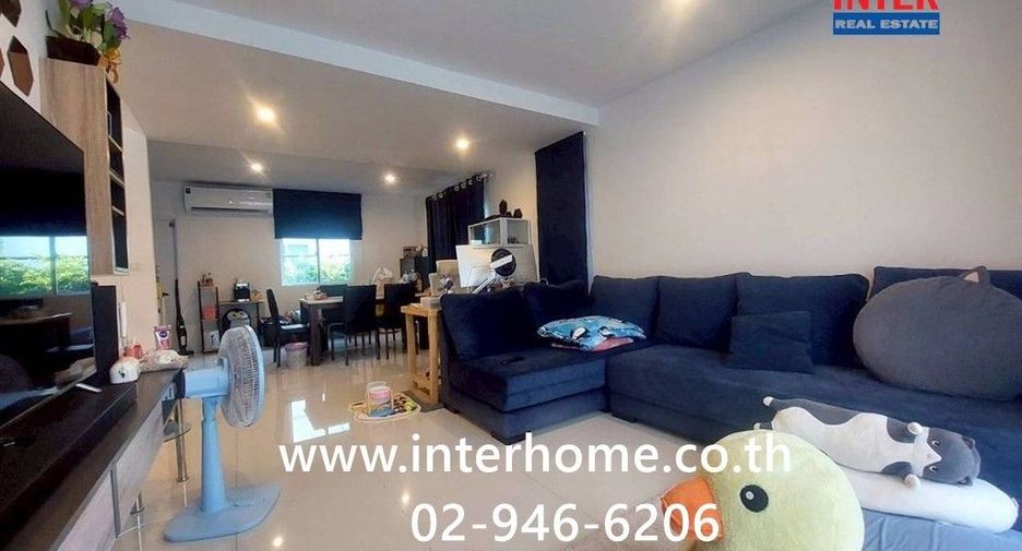 Casa en venta de 4 habitaciones en Bang Sao Thong, Samut Prakan