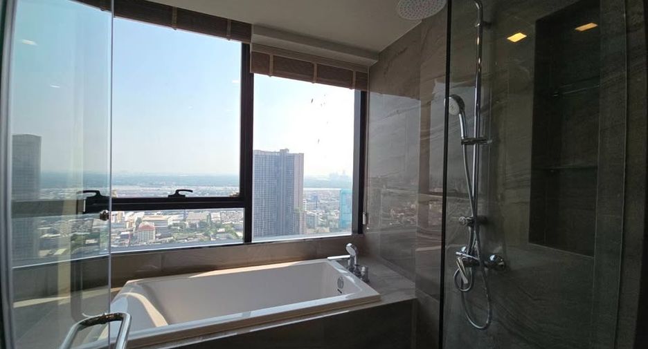 For rent 1 bed condo in Phra Khanong, Bangkok