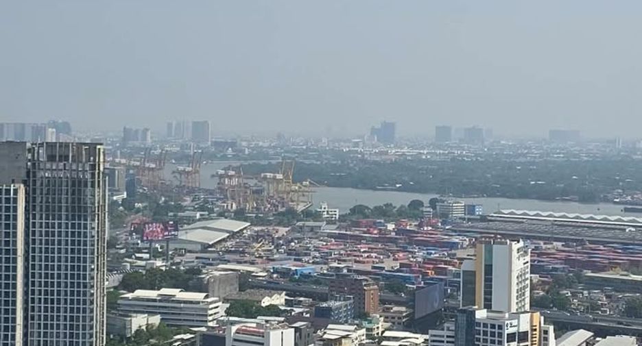 For rent 1 bed condo in Phra Khanong, Bangkok