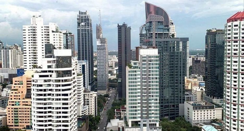 For rent 1 bed condo in Watthana, Bangkok
