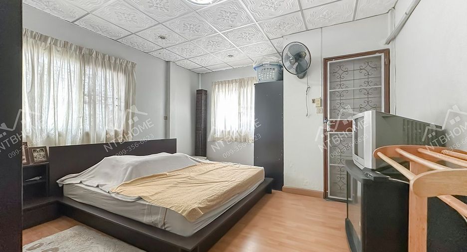 Casa adosada en venta de 2 habitaciones en Mueang Nonthaburi, Nonthaburi