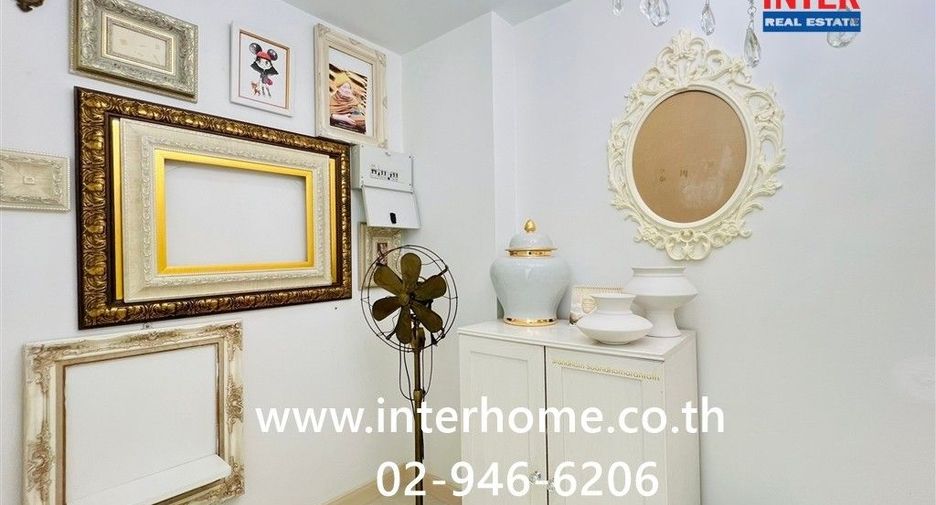 À vendre 1 chambre condo à Sathon, Bangkok
