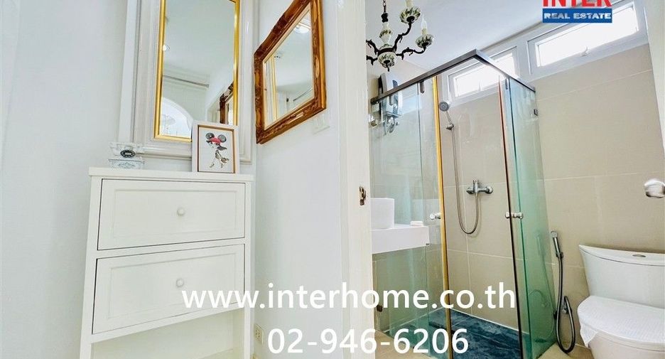 À vendre 1 chambre condo à Sathon, Bangkok