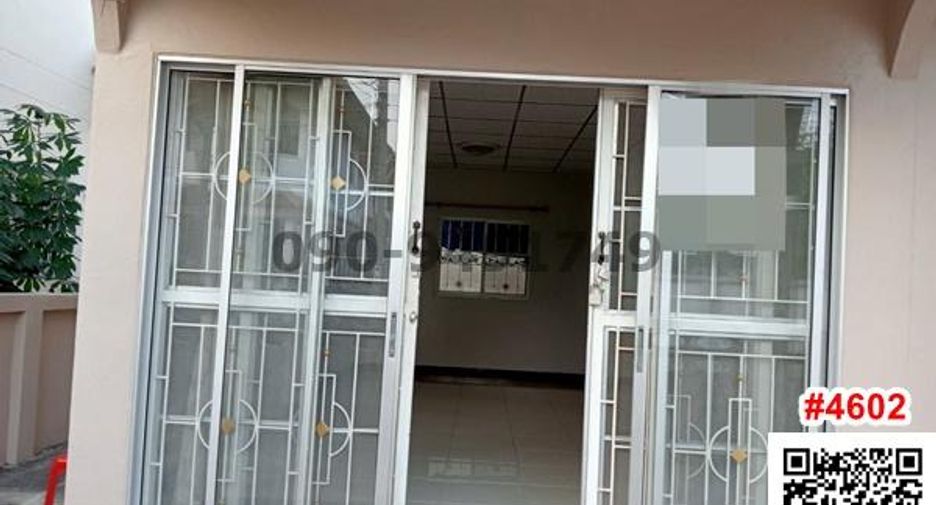 For sale 3 bedrooms house in Bang Khae, Bangkok