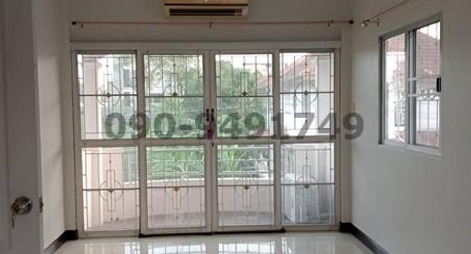 For sale 3 bedrooms house in Bang Khae, Bangkok