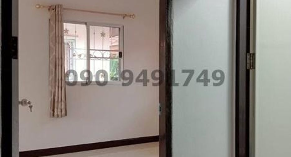 For sale 3 bedrooms house in Bang Khae, Bangkok