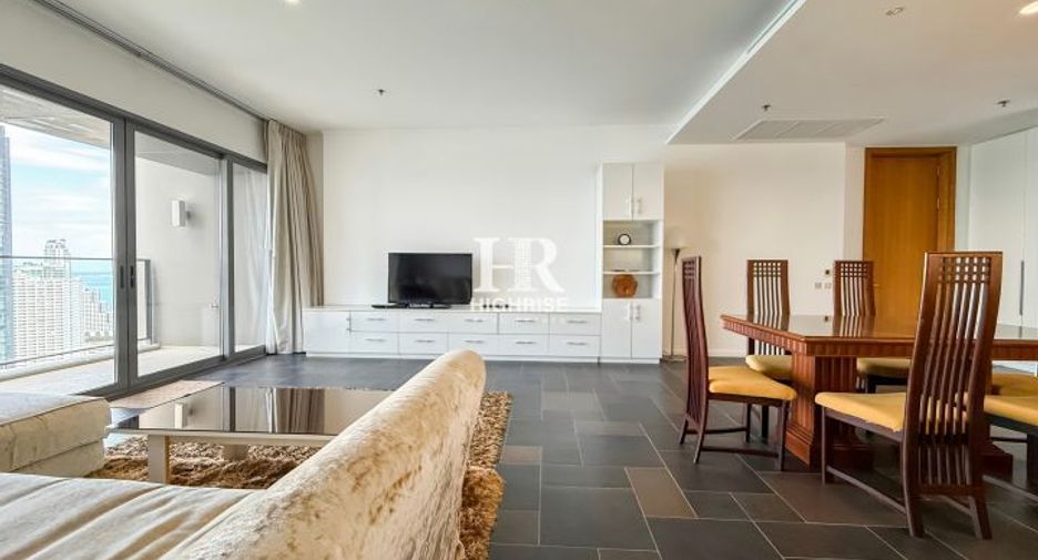 For rent and for sale 2 bedrooms condo in North Pattaya, Pattaya
