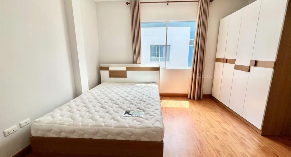 Casa en venta de 2 habitaciones en Si Racha, Chonburi