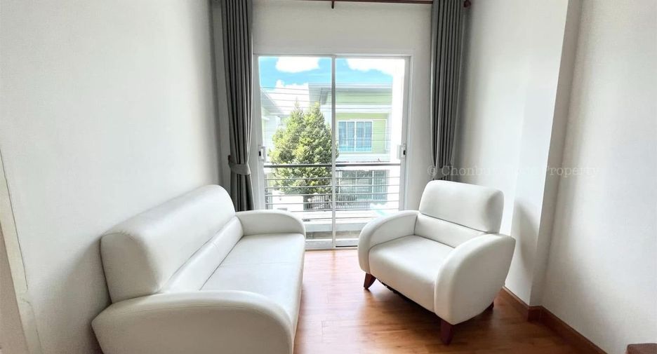 Casa en venta de 2 habitaciones en Si Racha, Chonburi