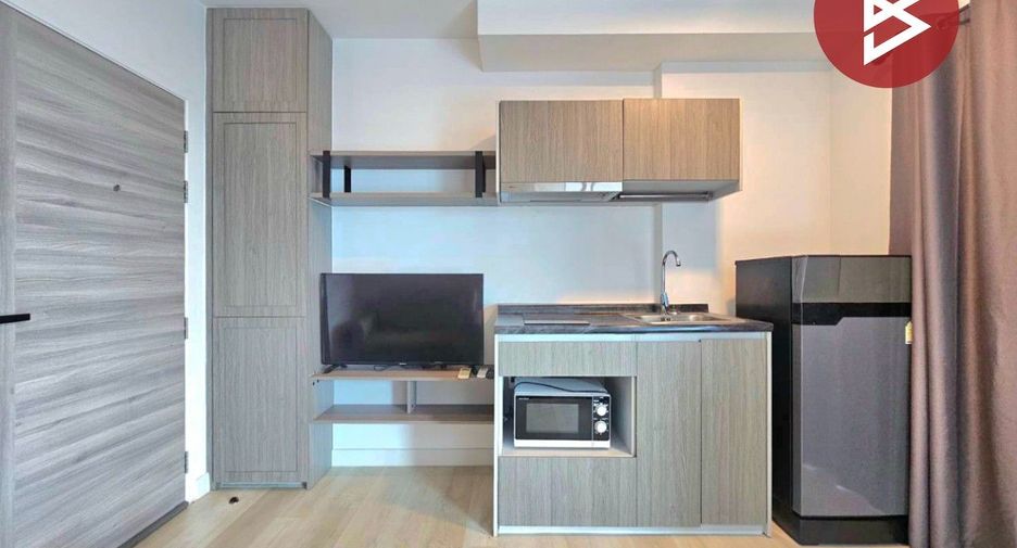 For sale 1 bed condo in Mueang Samut Prakan, Samut Prakan