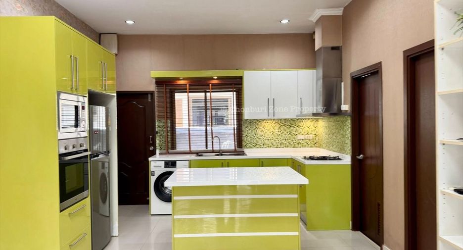 For rent and for sale 3 bedrooms house in Huay Yai, Pattaya