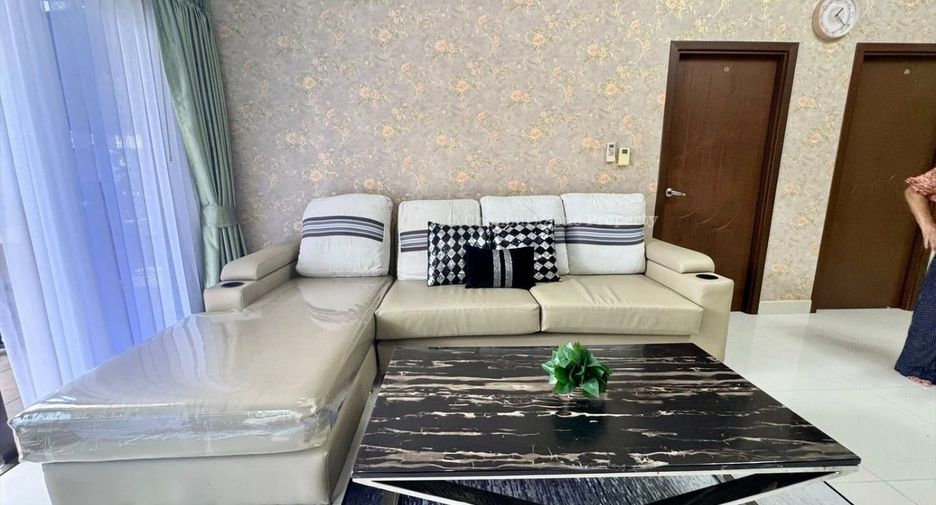 For rent and for sale 3 bedrooms house in Huay Yai, Pattaya