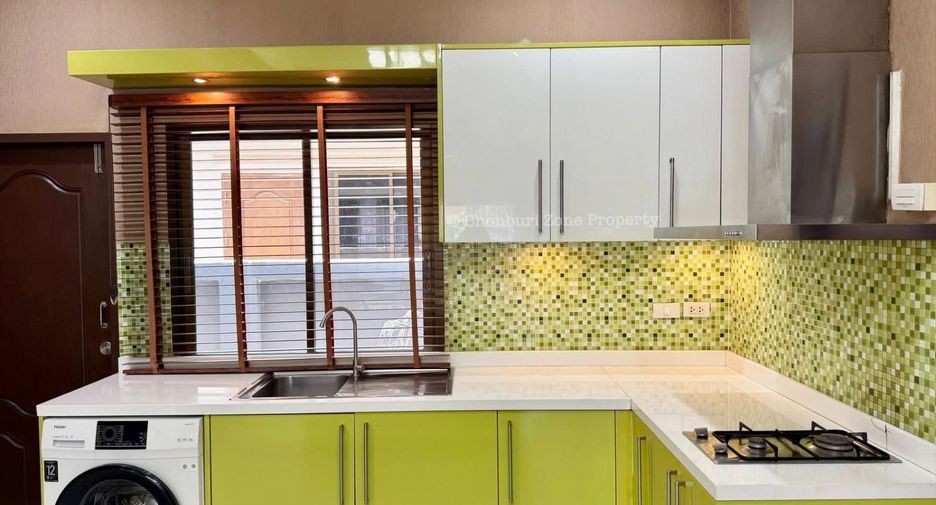 For rent and for sale 3 bedrooms house in Huay Yai, Pattaya