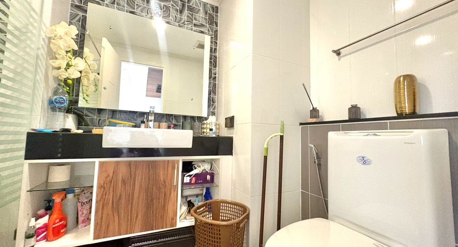 For sale 2 ベッドルーム condo in Jomtien, Pattaya