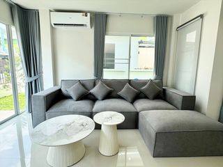 出租 3 卧室 独立屋 在 Si Racha, Chon Buri