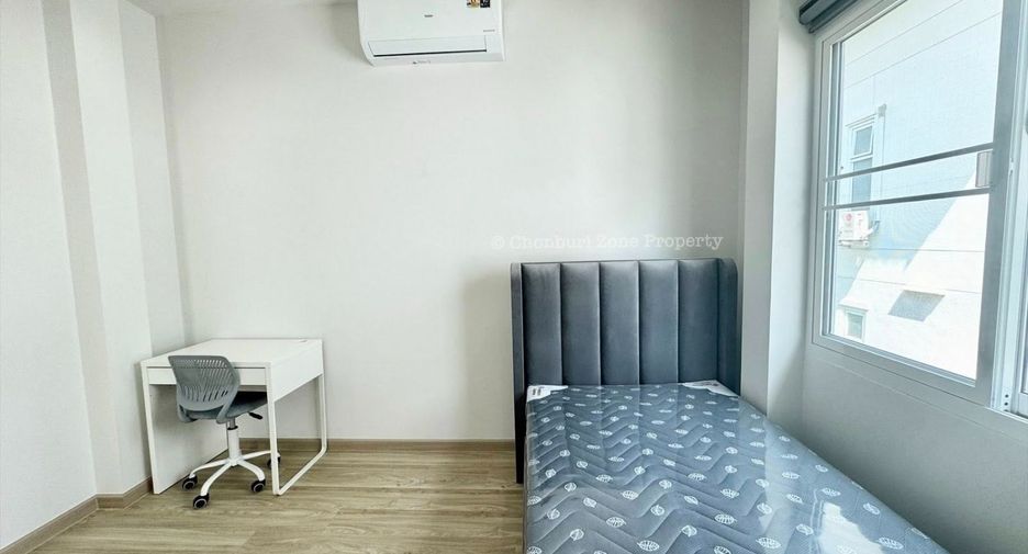 Haus zur Miete mit 3 Zimmer in Si Racha, Chonburi