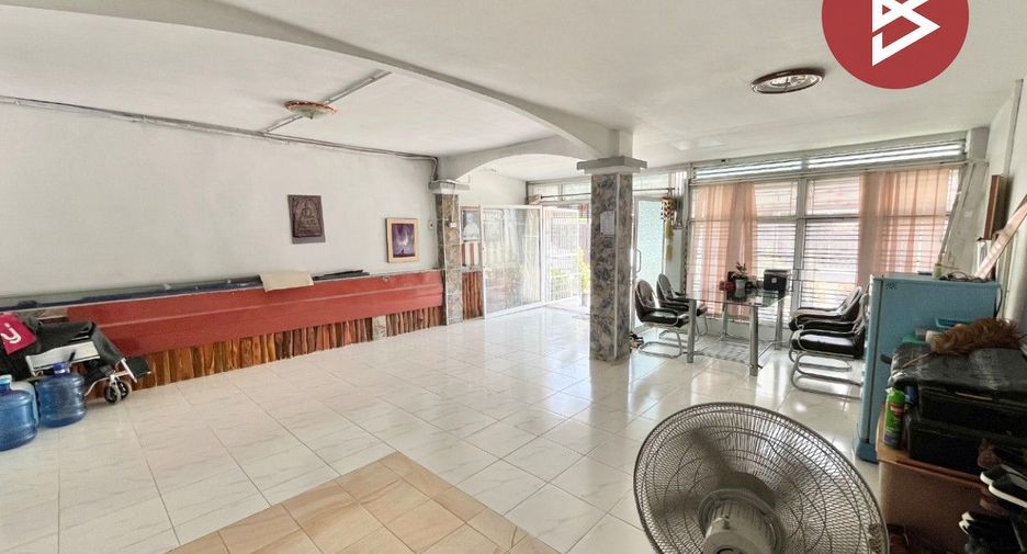 À vendre 2 chambres maison de ville à U Thong, Suphan Buri