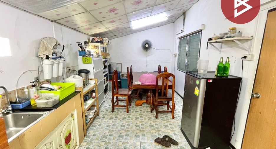 À vendre 2 chambres maison de ville à U Thong, Suphan Buri