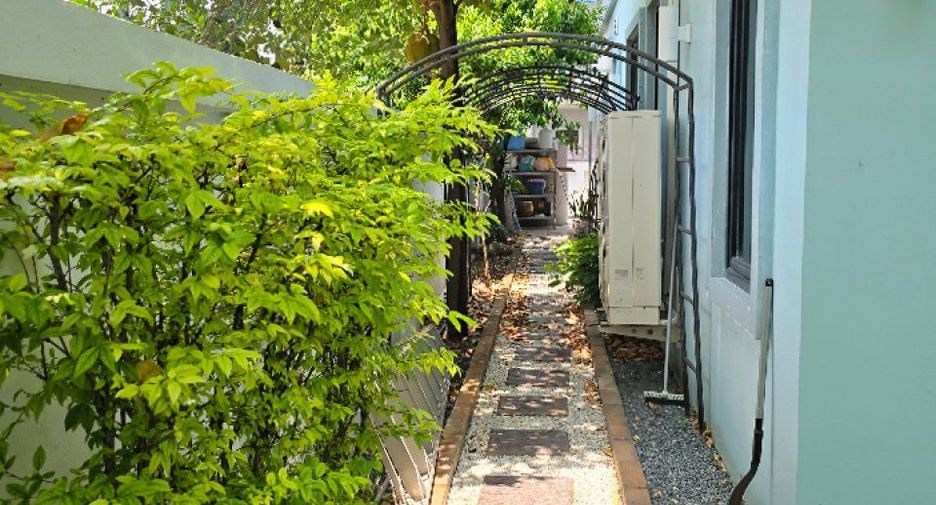 出售 4 卧室 独立屋 在 Mueang Samut Sakhon, Samut Sakhon