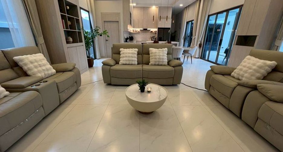 Haus zur Miete und zum Kauf mit 4 Zimmer in East Pattaya, Pattaya